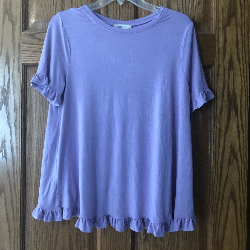 Altar’d State tunic top. Lavender. Large. EUC